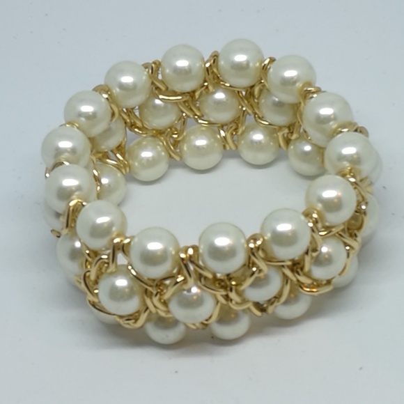 Pearl and gold wire Bracelet- J091 - Picture 2 of 2